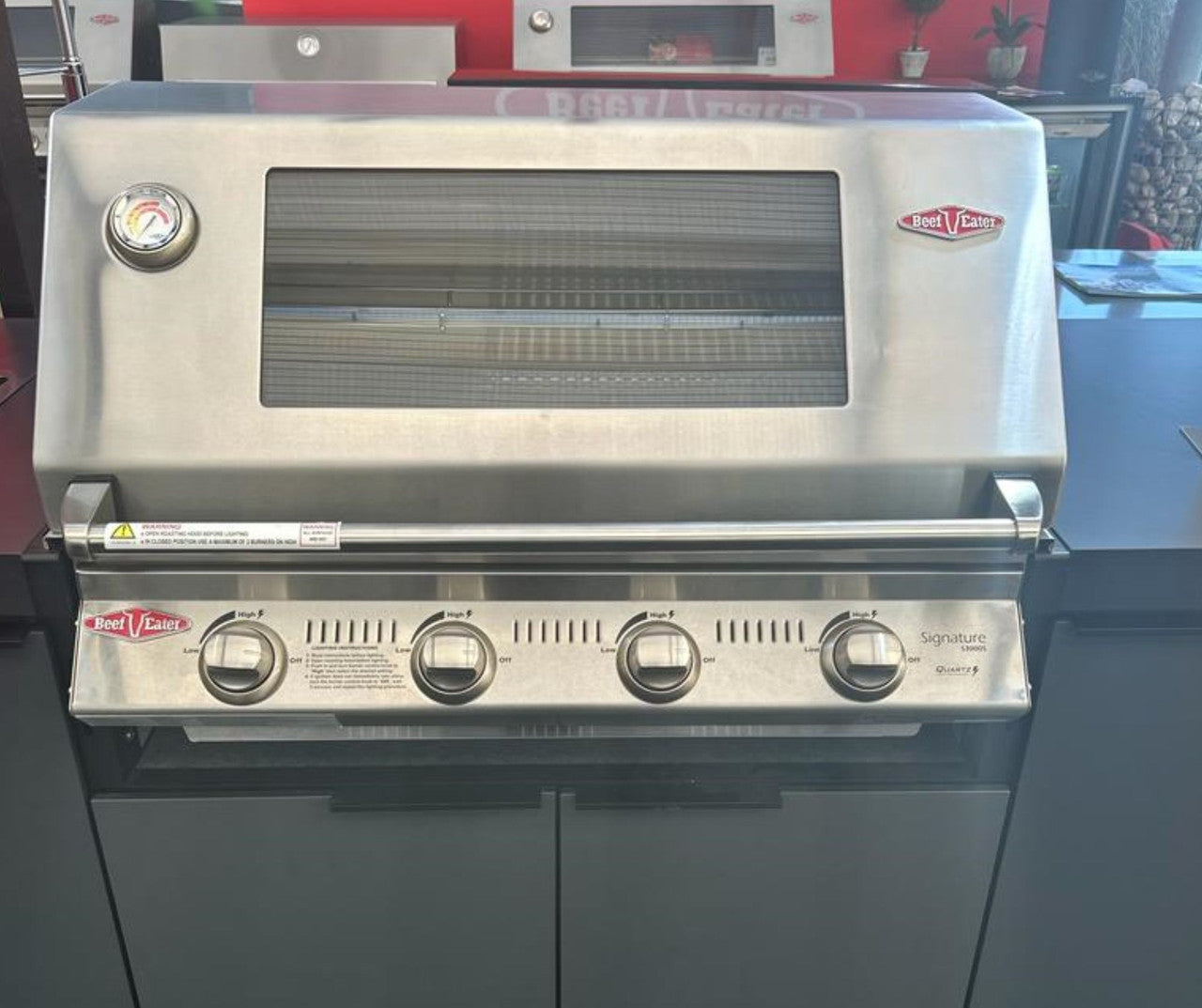 Beefeater Cabinex S30000S Series 4 Burner Outdoor Kitchen With Fridge & Sink - Image 9